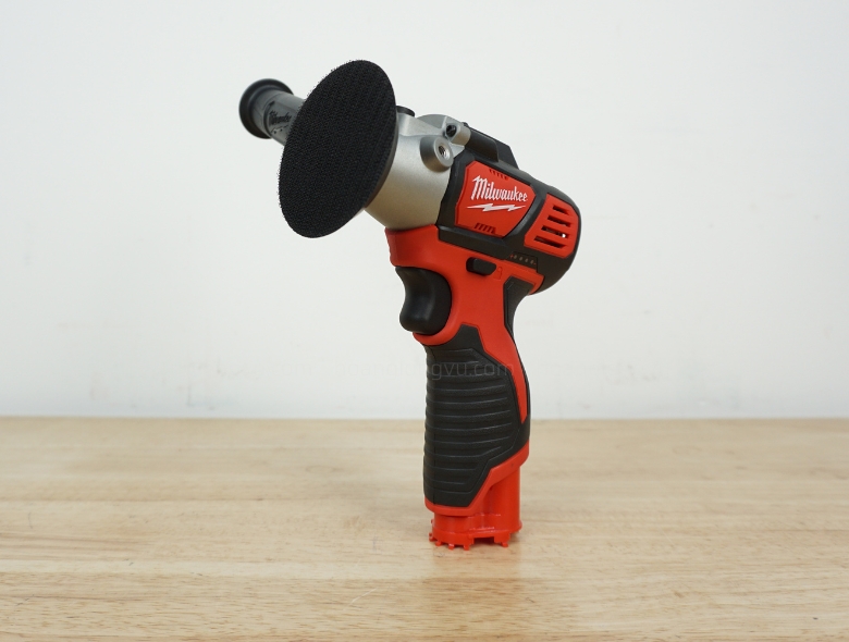 Máy đánh bóng cầm tay Milwaukee M12 BPS (3)