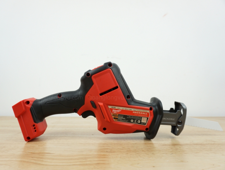Máy cưa kiếm Milwaukee M18 FHZ-0 (4)