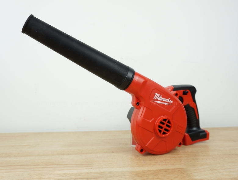 Máy thổi bụi cầm tay Milwaukee M18 BBL (2)