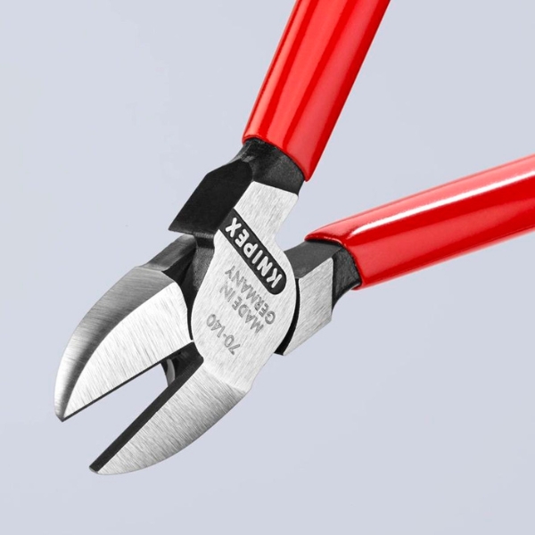 Kìm Cắt Mũi Thon Knipex 70 01