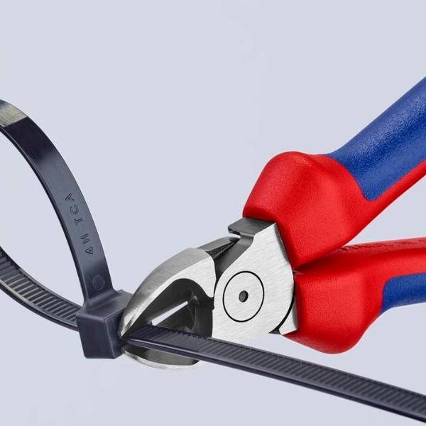 Kìm Cắt Mũi Thon Knipex 70 02