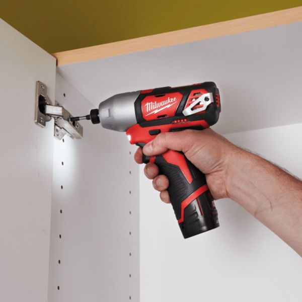 Máy bắn vít pin 12V MILWAUKEE M12 BID
