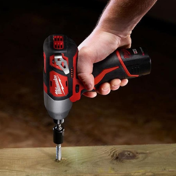 Máy vặn vít Milwaukee M12 BID-0 (có chổi than)