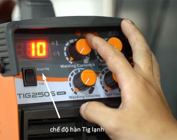 Tính năng hàn nguội trên Tig 250S W228