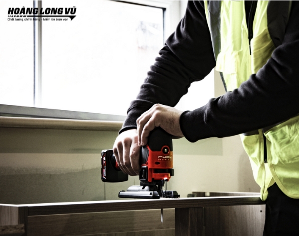 Máy cưa lọng Milwaukee M12 FJS