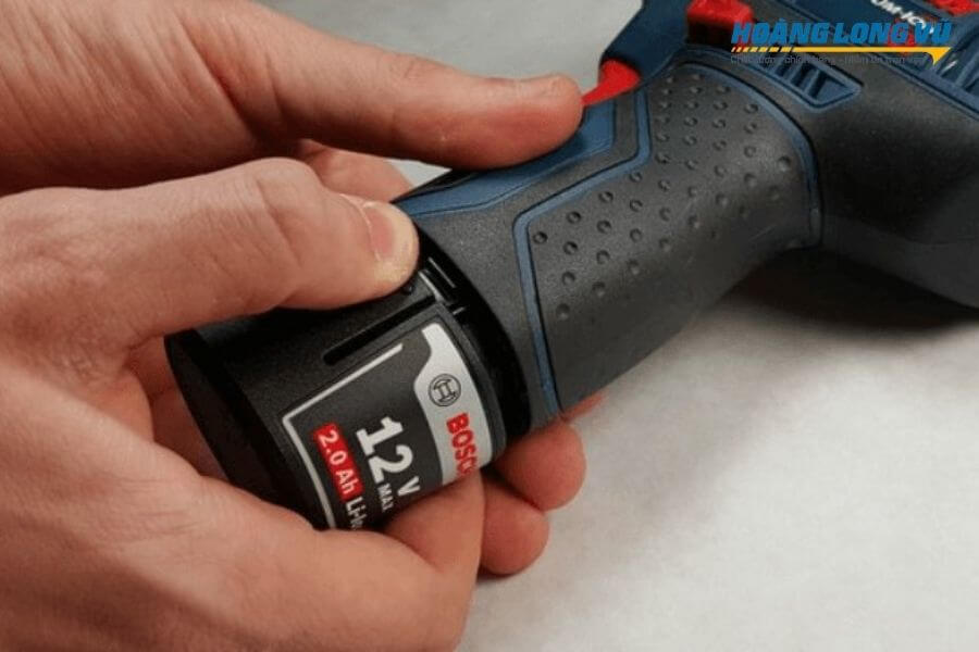 Nguồn năng lượng ảnh hưởng đến công suất máy khoan