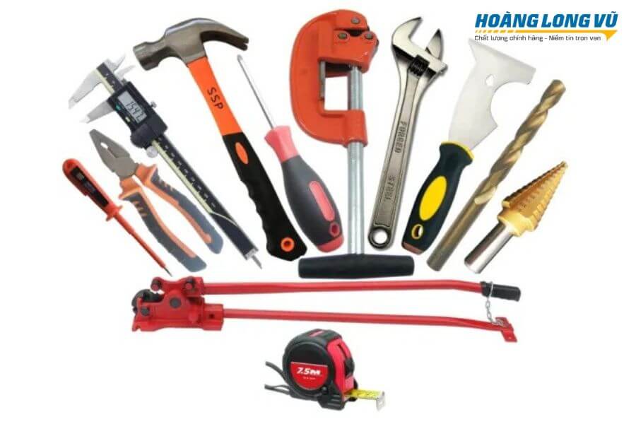 Chuẩn bị công cụ khoan tường bằng tay