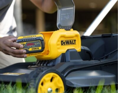 Máy cắt cỏ đẩy tay dùng pin FLEXVOLT Dewalt DCMWSP550N-XJ