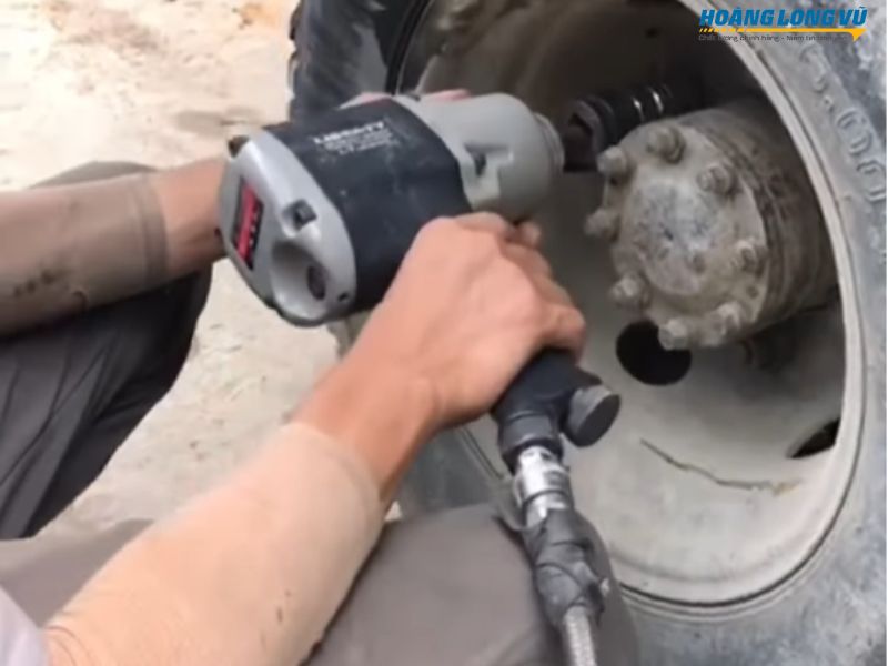 Nguyên lí hoạt động súng siết bu lông khí nén