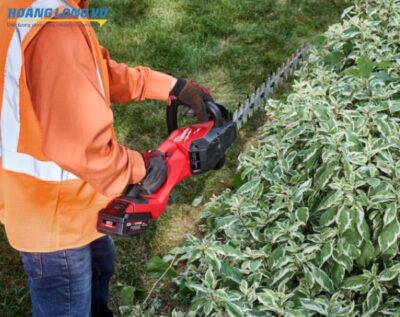 Máy cắt tỉa hàng rào Milwaukee M18 FHET60G2