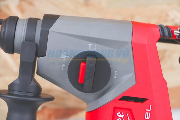 Máy khoan búa 3 chức năng Milwaukee M18 FHAC16