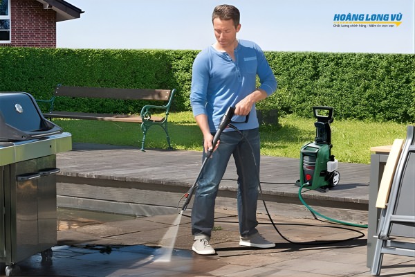 máy xịt rửa cao áp Bosch được người dùng tin chọn nhờ khả năng làm sạch mạnh mẽ