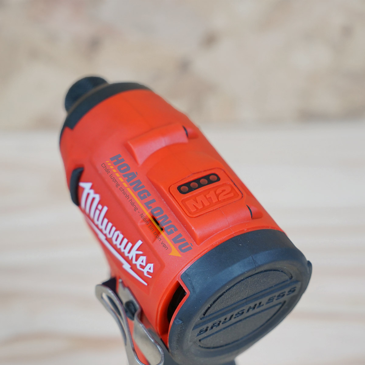 Máy bắt vít động lực Milwaukee M12 BLIDRC