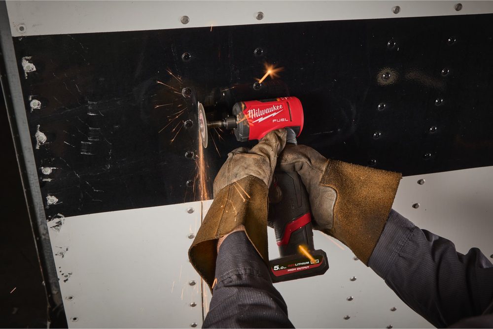 Milwaukee M12 FDGA2 kẹp lưỡi cắt để cắt chi tiết kim loại sát tường