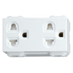 Hạt ổ cắm WEV1582SW âm tường 2 lỗ 3 chấu (Lớn) Panasonic