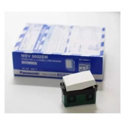 Hạt công tắc WEV5002SW âm tường 2 chiều (Lớn) Panasonic