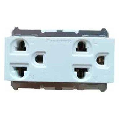 Hạt ổ cắm WNG159237W âm tường 2 lỗ 3 chấu (Nhỏ) Panasonic